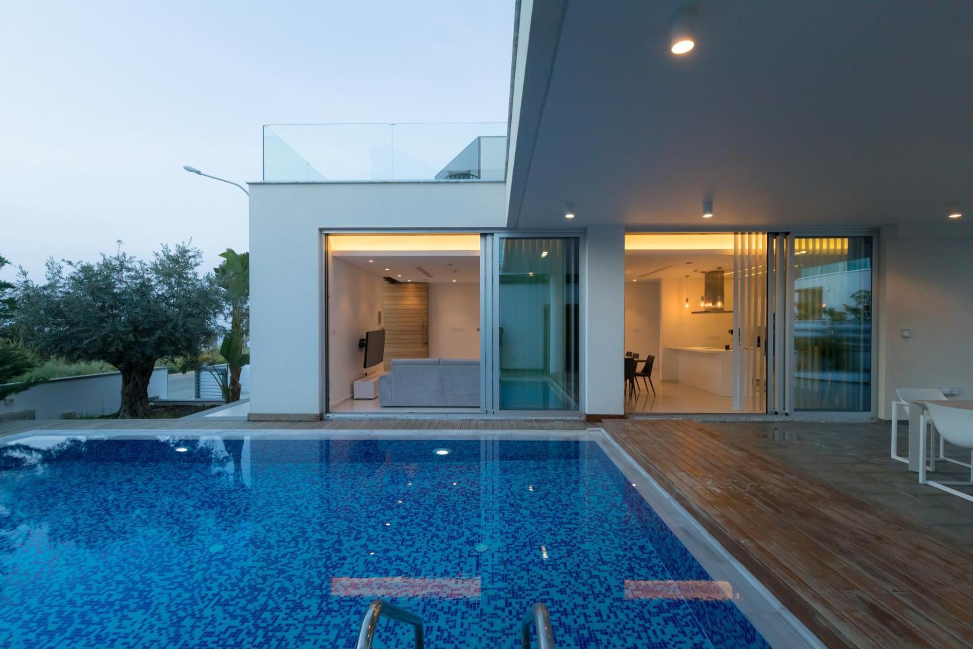 Seaview Luxury Villa Jacuzzi & Pool! 2 Min Beach Protaras Bagian luar foto