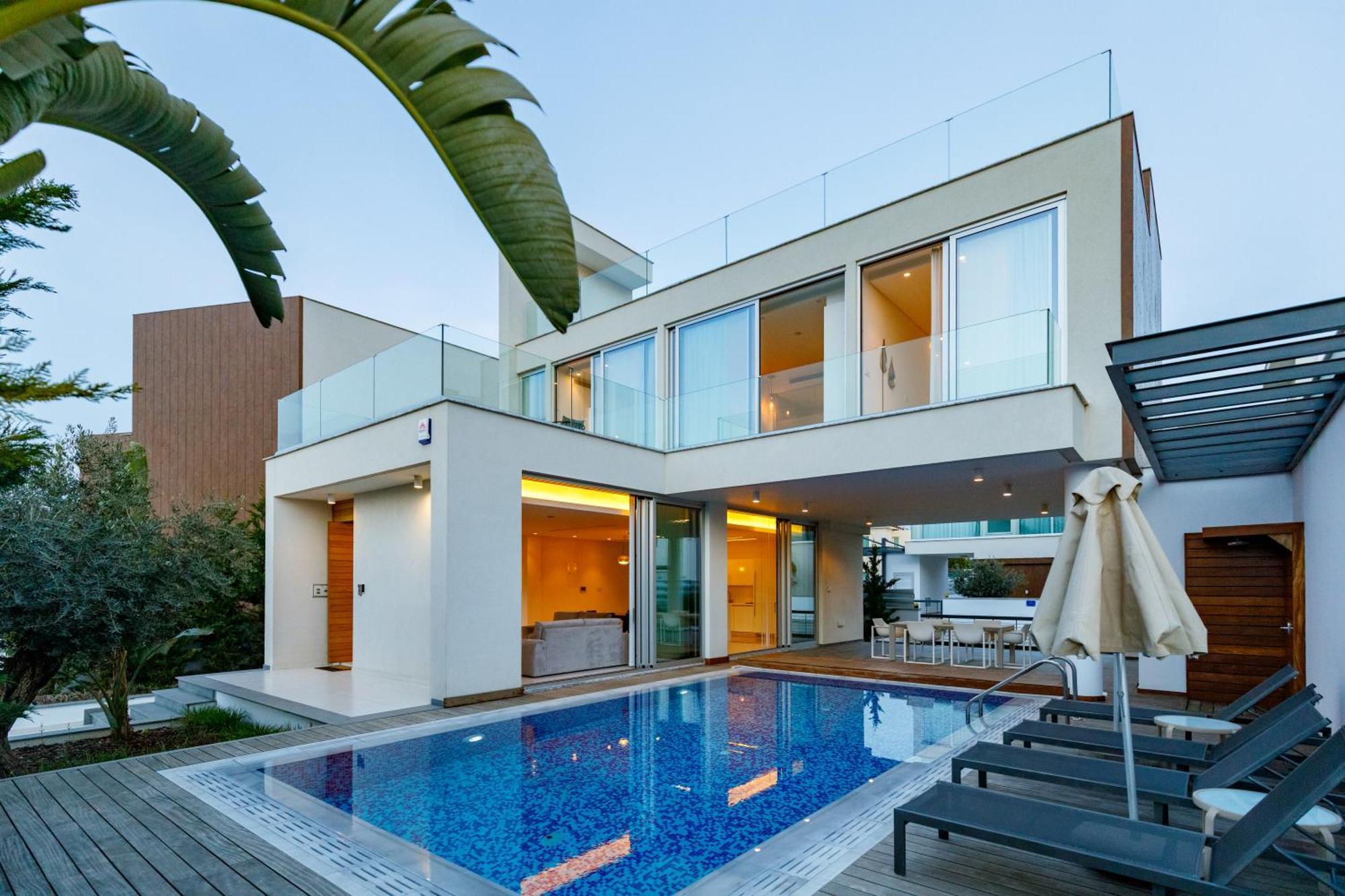 Seaview Luxury Villa Jacuzzi & Pool! 2 Min Beach Protaras Bagian luar foto
