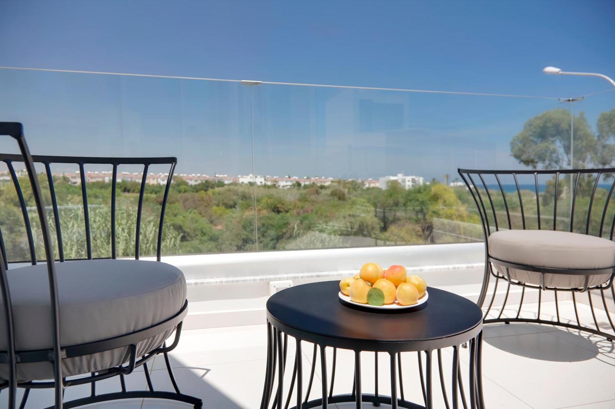 Seaview Luxury Villa Jacuzzi & Pool! 2 Min Beach Protaras Bagian luar foto