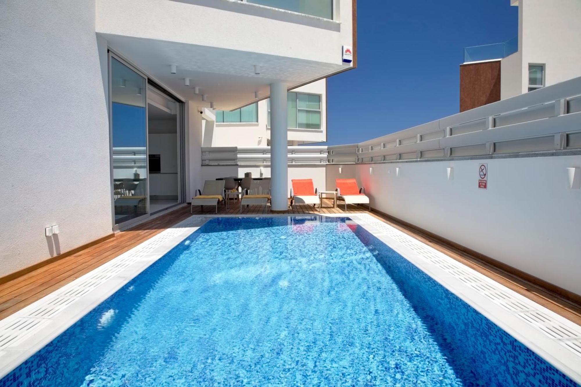 Seaview Luxury Villa Jacuzzi & Pool! 2 Min Beach Protaras Bagian luar foto