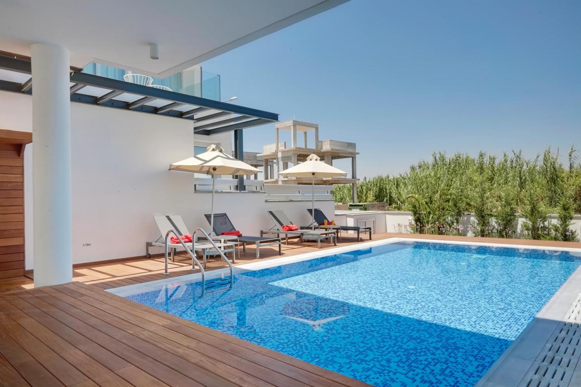 Seaview Luxury Villa Jacuzzi & Pool! 2 Min Beach Protaras Bagian luar foto