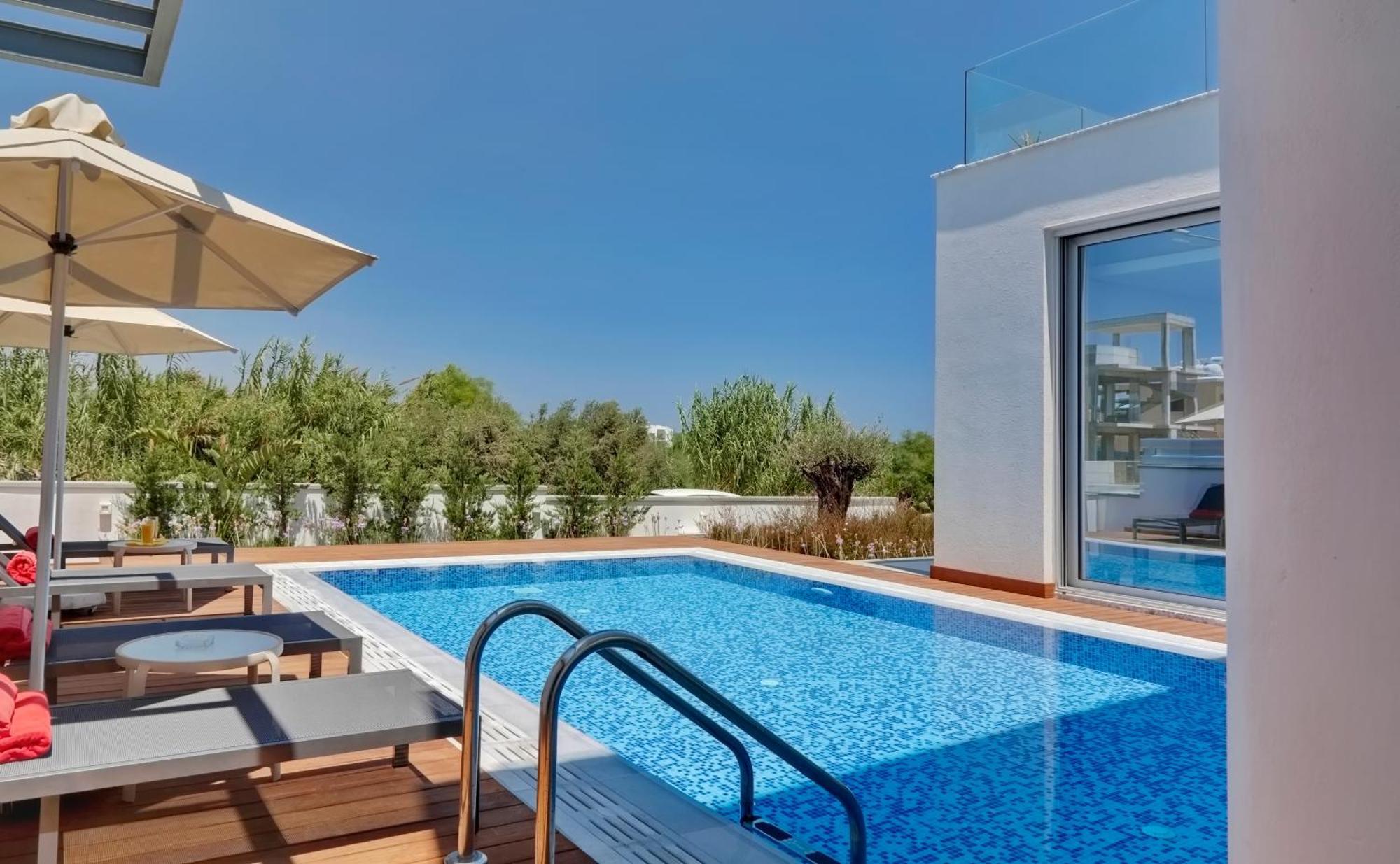 Seaview Luxury Villa Jacuzzi & Pool! 2 Min Beach Protaras Bagian luar foto