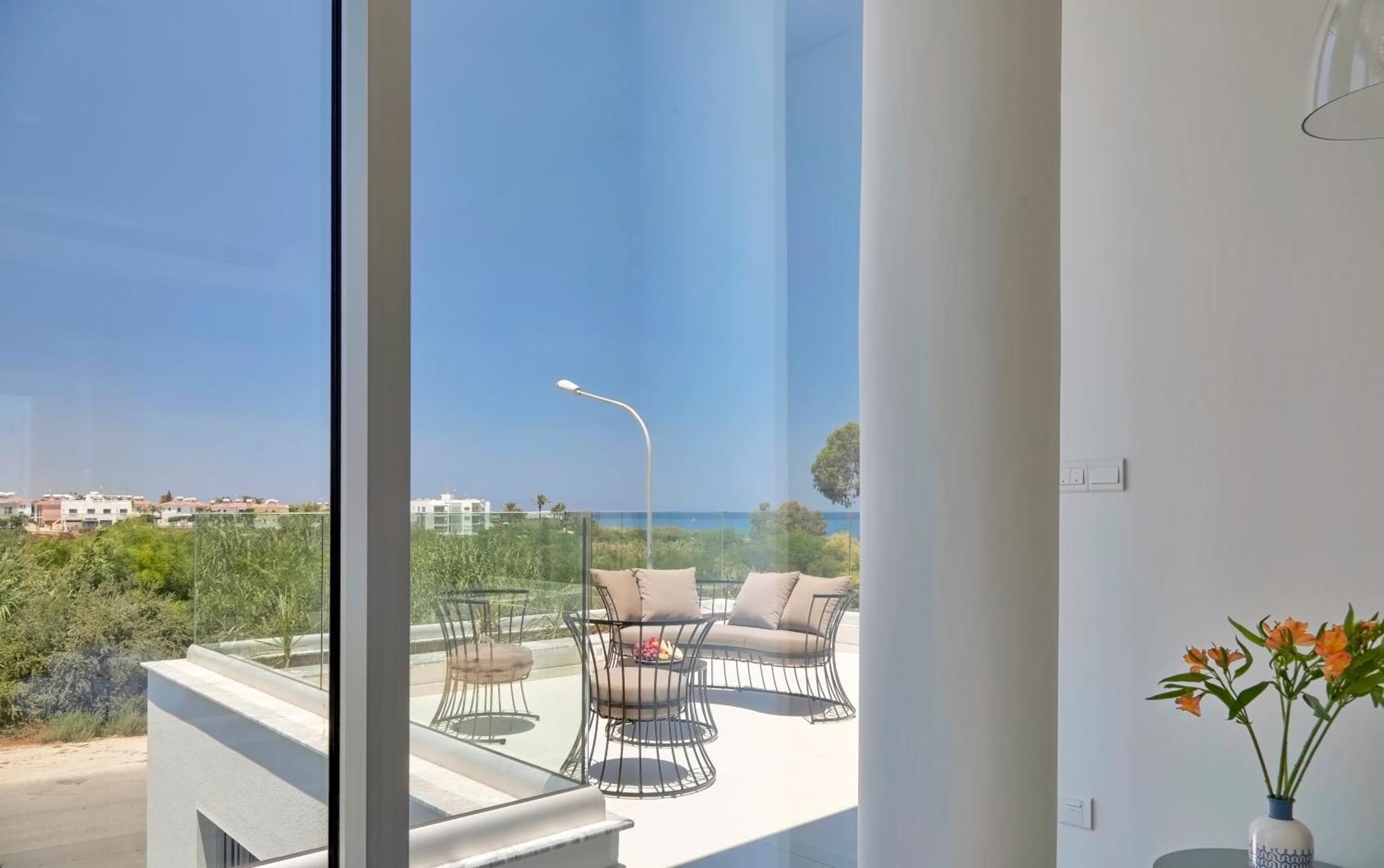 Seaview Luxury Villa Jacuzzi & Pool! 2 Min Beach Protaras Bagian luar foto