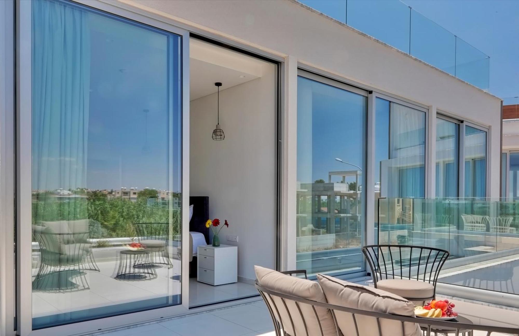 Seaview Luxury Villa Jacuzzi & Pool! 2 Min Beach Protaras Bagian luar foto